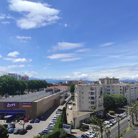 Avec Parking Proche Plages Et Centre